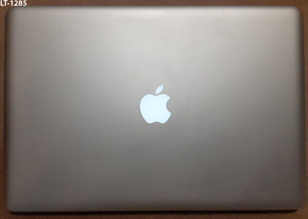 (LT-1285) MacBook Pro A1286 (9,1) / 15.4 in. / Intel i7 / 16GB RAM / 480GB SSD (IMPERFECT) - Image 2