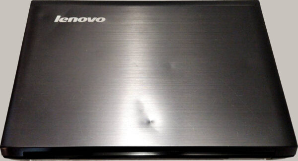(LT-1181)-Lenovo V560-4342 / 15.6in / Intel Core i3 @ 2.40GHz / 6GB RAM / 320GB HDD - Image 3