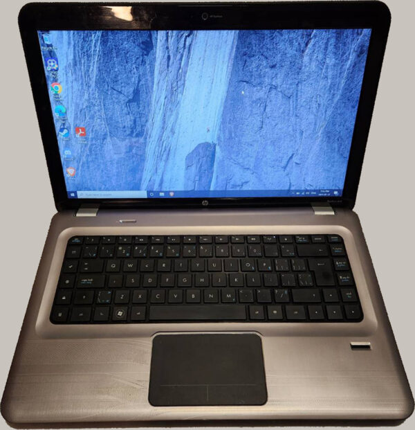 (LT-1090)-HP dv6-3147 / 15.6” / AMD Phenom II / 6GB RAM / 500GB HDD - Image 2